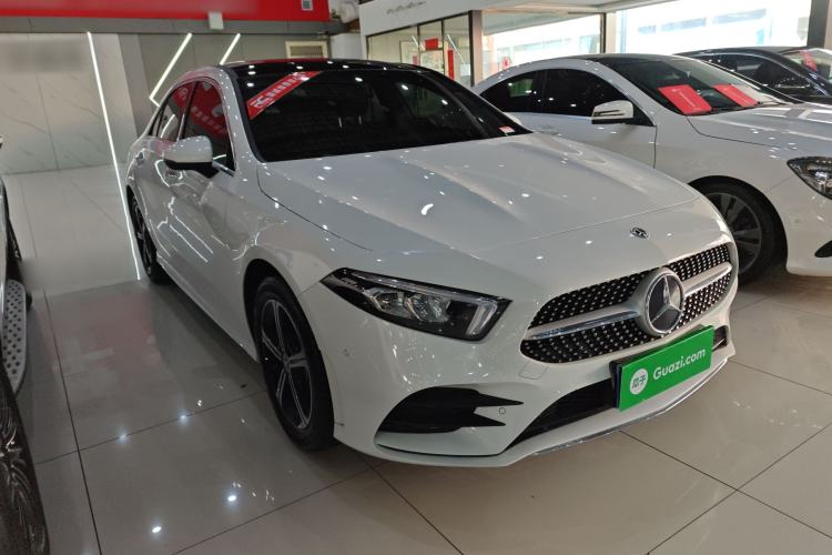 Used Mercedes-Benz A-Class 2022 Revised Version A 200 L Sport Sedan Fashionable Style Exterior 2