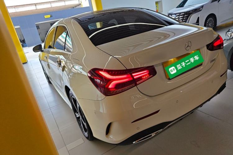 Used Mercedes-Benz A-Class 2022 Revised Version A 200 L Sport Sedan Fashionable Style Exterior 2