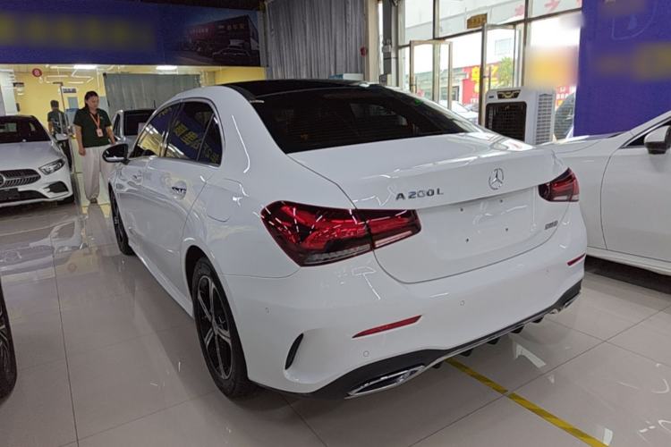 Used Mercedes-Benz A-Class 2022 Revised Version A 200 L Sport Sedan Fashionable Style Exterior 2