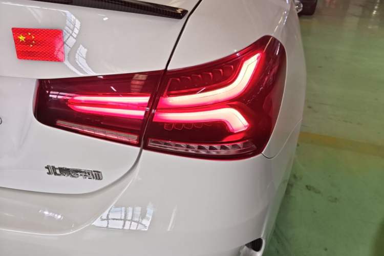 Used Mercedes-Benz A-Class 2022 Second Facelift A 200 L Sport Sedan Fashion Version Exterior 3