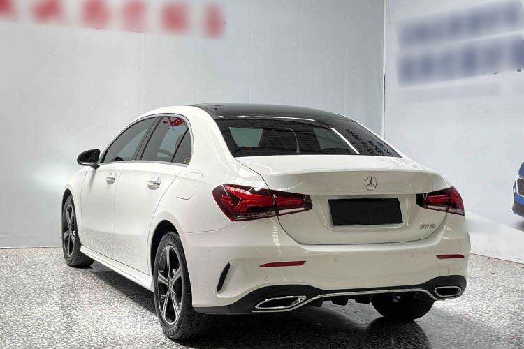 Used Mercedes-Benz A-Class 2022 Second Facelift A 200 L Sport Sedan Fashion Version Exterior 3