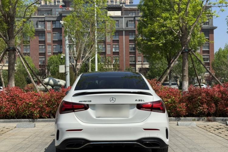 Used Mercedes-Benz A-Class 2022 Revised Version A 200 L Sport Sedan Fashionable Style Exterior 4