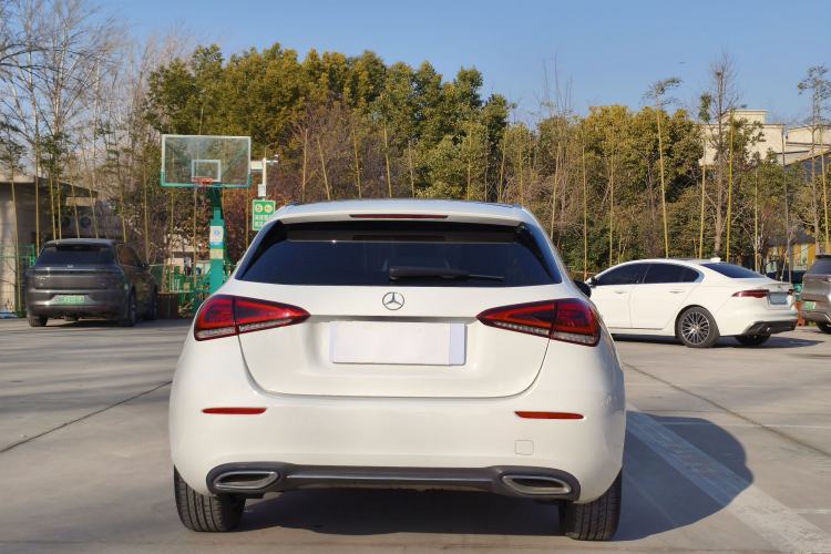 Used Mercedes-Benz A-Class 2022 Revised A 200 Dynamic Edition Exterior 4