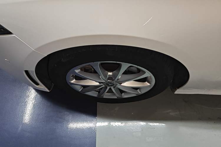 Used Mercedes-Benz A-Class 2022 Restyled A 200 L Sport Sedan Fashion Version Exterior 4