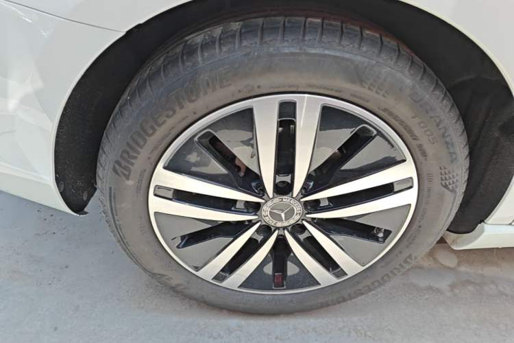 Used Mercedes-Benz A-Class 2022 A 180 L Exterior 5