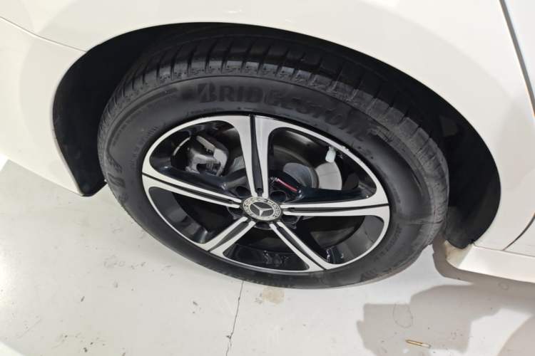 Used Mercedes-Benz A-Class 2022 Revised Version A 200 L Sport Sedan Fashionable Style Exterior 5