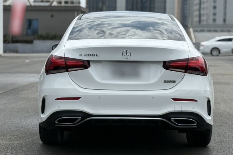 Used Mercedes-Benz A-Class 2022 Revised Version A 200 L Sport Sedan Fashionable Style Exterior 5