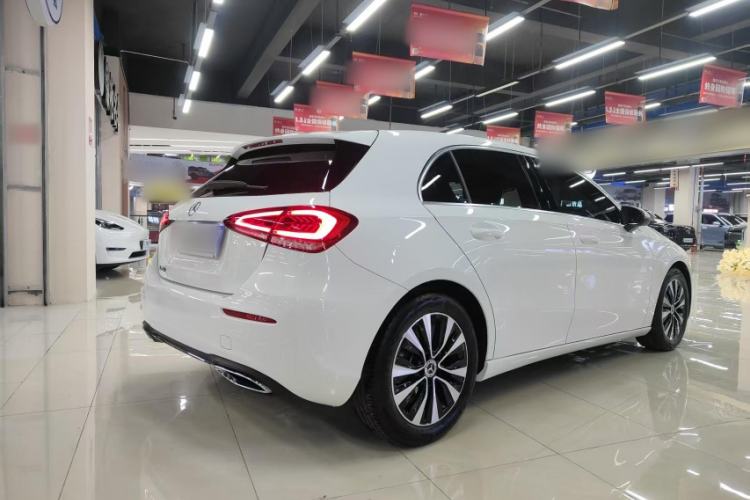 Used Mercedes-Benz A-Class 2022 Revised A 200 Dynamic Edition Exterior 5