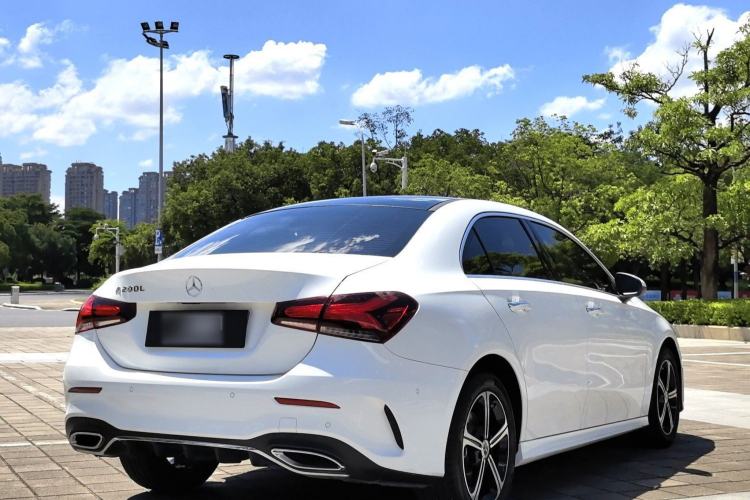 Used Mercedes-Benz A-Class 2022 Revised Version A 200 L Sport Sedan Fashionable Style Exterior 6
