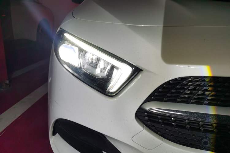 Used Mercedes-Benz A-Class 2022 Revised Version A 200 L Sport Sedan Fashionable Style Exterior 6