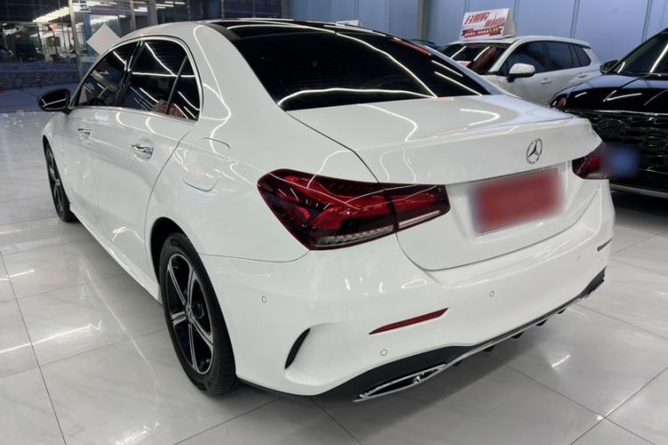 Used Mercedes-Benz A-Class 2022 Revised Version A 200 L Sport Sedan Fashionable Style Exterior 6