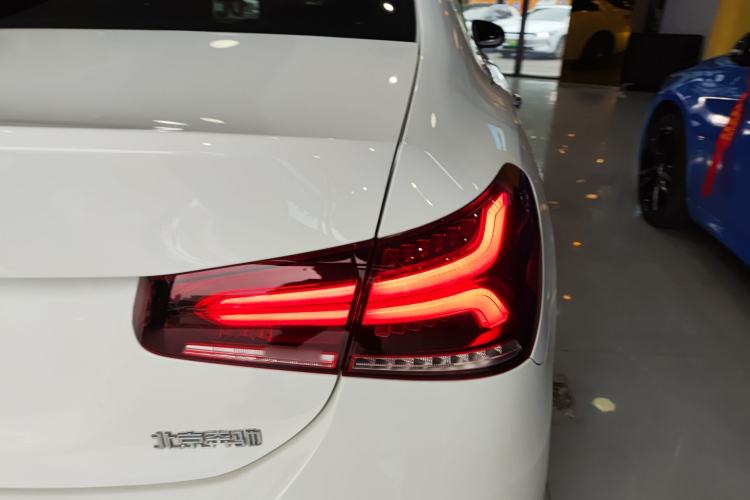 Used Mercedes-Benz A-Class 2022 Revised Version A 200 L Sport Sedan Fashionable Style Exterior 6