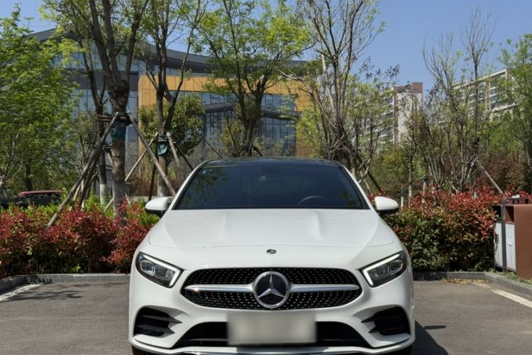 Used Mercedes-Benz A-Class 2022 Revised Version A 200 L Sport Sedan Fashionable Style Exterior 7