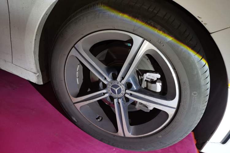 Used Mercedes-Benz A-Class 2022 Revised Version A 200 L Sport Sedan Fashionable Style Exterior 7