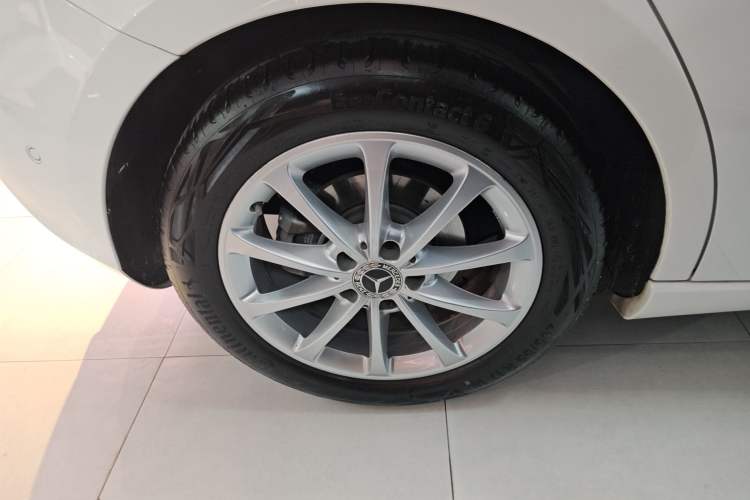 Used Mercedes-Benz A-Class 2022 A 200 Fashion Model Exterior 8