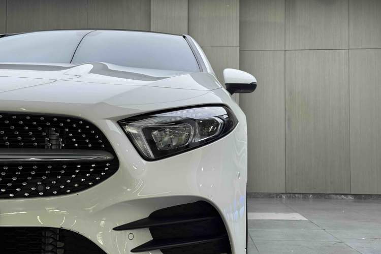 Used Mercedes-Benz A-Class 2022 Revised Version A 200 L Sport Sedan Fashionable Style Exterior 8