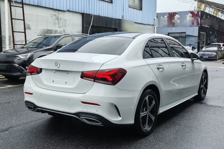 Used Mercedes-Benz A-Class 2022 Revised Version A 200 L Sport Sedan Fashionable Style Exterior 8