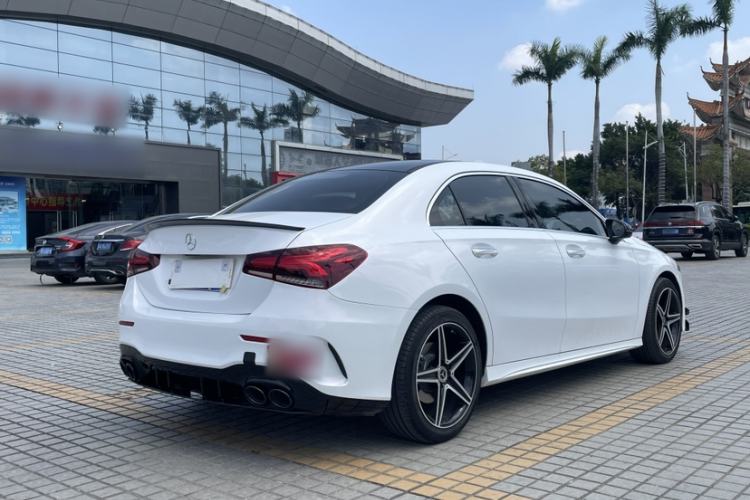 Used Mercedes-Benz A-Class 2022 Second Facelift A 200 L Sport Sedan Fashion Version Exterior 9