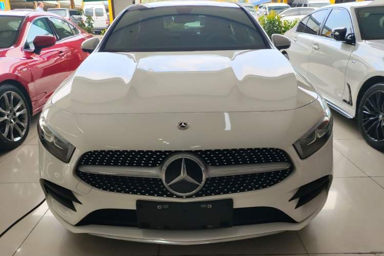 Used Mercedes-Benz A-Class 2022 Restyled A 200 L Sport Sedan Fashion Version Front