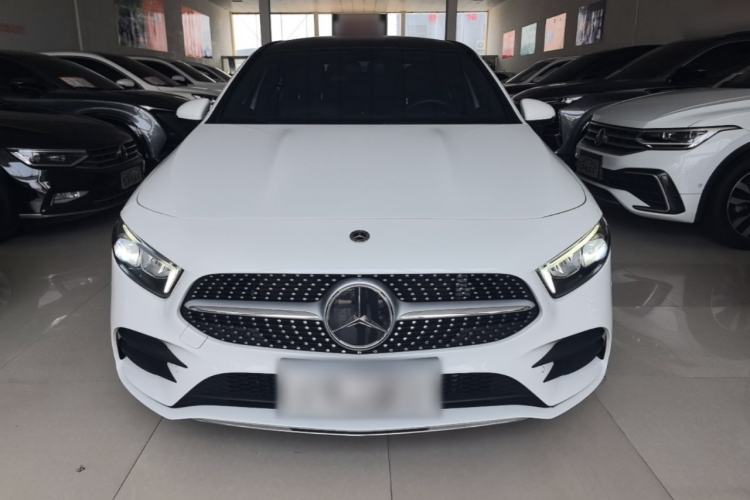 Used Mercedes-Benz A-Class 2022 Restyled A 200 L Sport Sedan Fashion Version Front