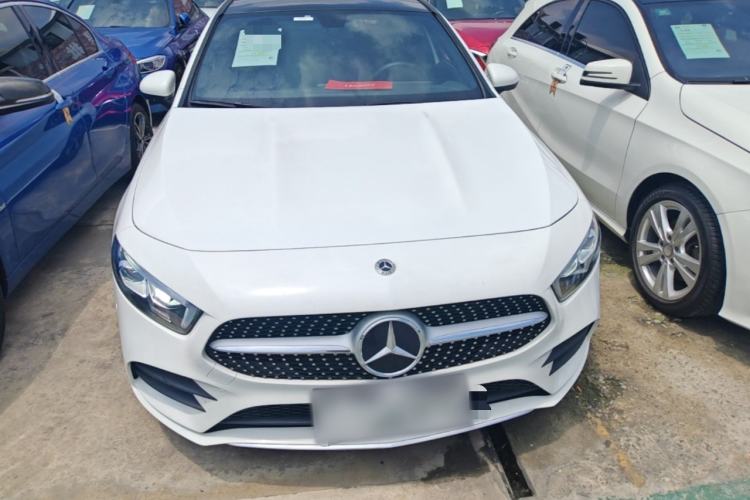 Used Mercedes-Benz A-Class 2022 Revised Version A 200 L Sport Sedan Fashionable Style Front