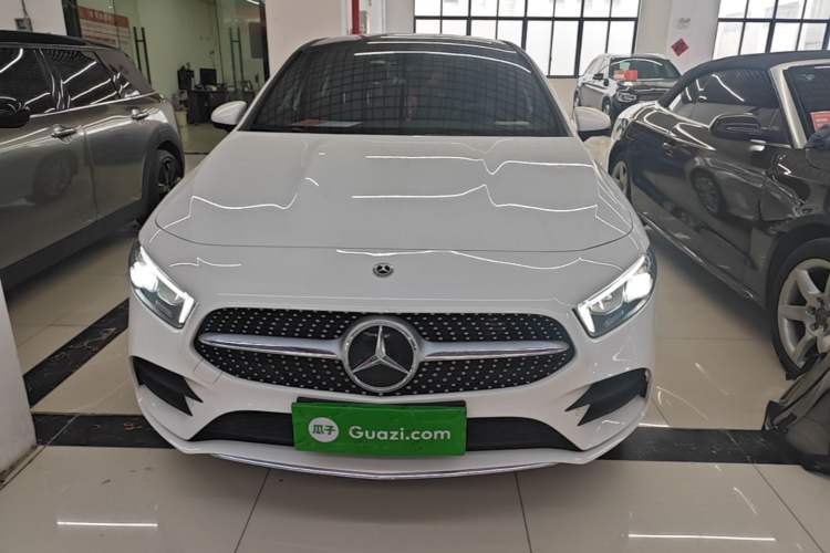 Used Mercedes-Benz A-Class 2022 Restyled A 200 L Sport Sedan Fashion Version Front