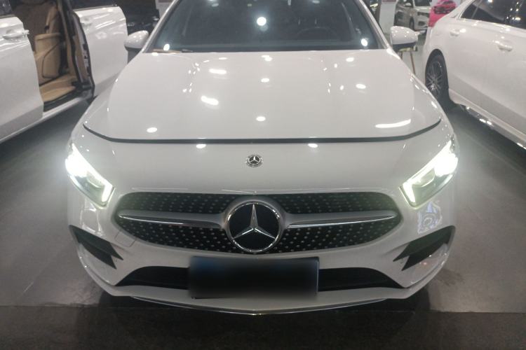 Used Mercedes-Benz A-Class 2022 Restyled A 200 L Sport Sedan Fashion Version Front