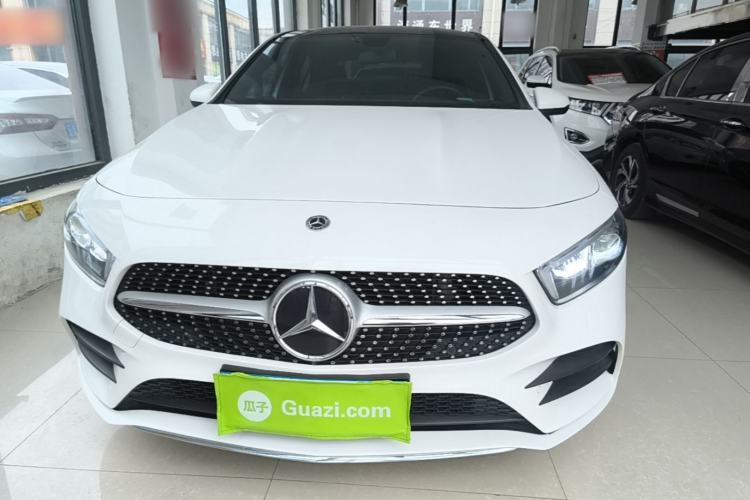 Used Mercedes-Benz A-Class 2022 Revised Version A 200 L Sport Sedan Fashionable Style Front