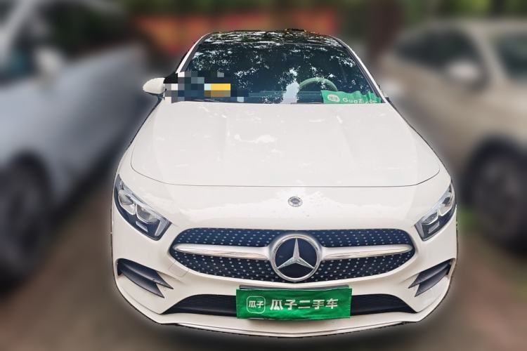 Used Mercedes-Benz A-Class 2022 Revised Version A 200 L Sport Sedan Fashionable Style Front