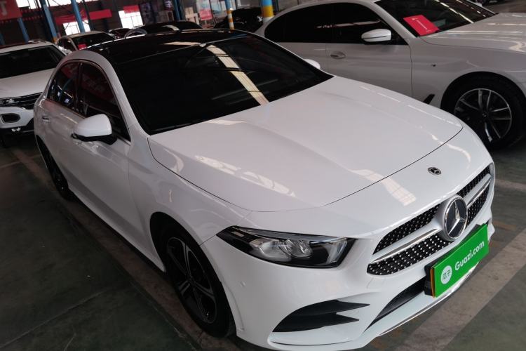 Used Mercedes-Benz A-Class 2022 Second Facelift A 200 L Sport Sedan Fashion Version Front Right 45 Deg