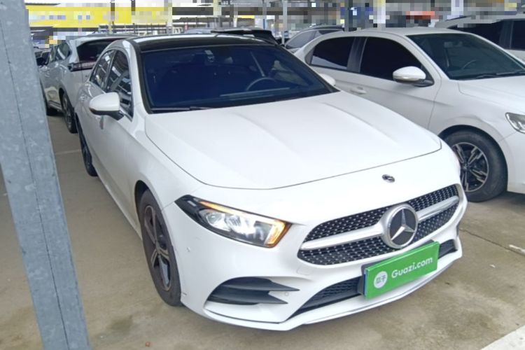 Used Mercedes-Benz A-Class 2022 Revised Version A 200 L Sport Sedan Fashionable Style Front Right 45 Deg