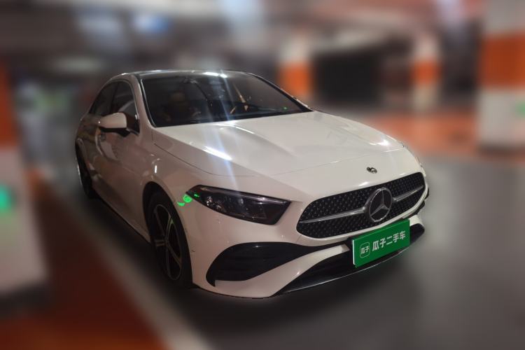 Used Mercedes-Benz A-Class 2022 Second Facelift A 200 L Sport Sedan Fashion Version Front Right 45 Deg