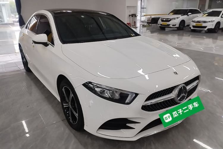 Used Mercedes-Benz A-Class 2022 Second Facelift A 200 L Sport Sedan Fashion Version Front Right 45 Deg