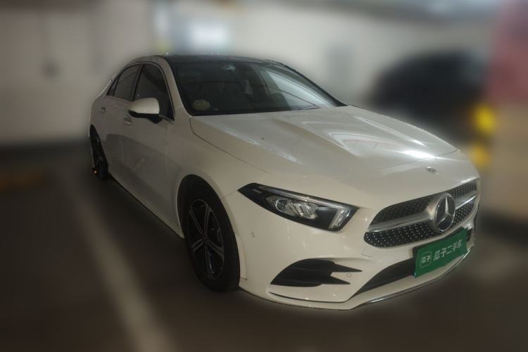 Used Mercedes-Benz A-Class 2022 Second Facelift A 200 L Sport Sedan Fashion Version Front Right 45 Deg