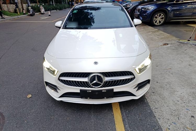 Used Mercedes-Benz A-Class 2022 Restyled A 200 L Sport Sedan Fashion Version Front