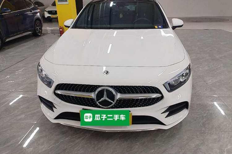 Used Mercedes-Benz A-Class 2022 Second Facelift A 200 L Sport Sedan Fashion Version Front