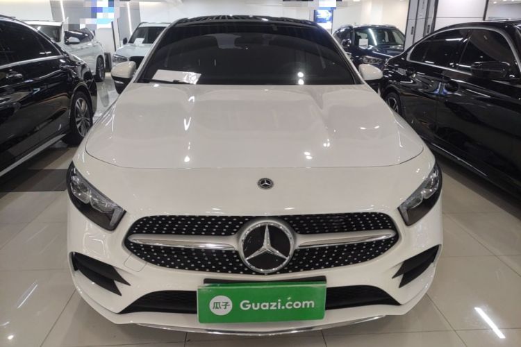Used Mercedes-Benz A-Class 2022 Revised Version A 200 L Sport Sedan Fashionable Style Front