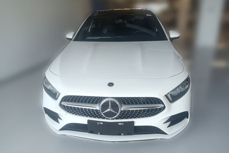 Used Mercedes-Benz A-Class 2022 Second Facelift A 200 L Sport Sedan Fashion Version Front