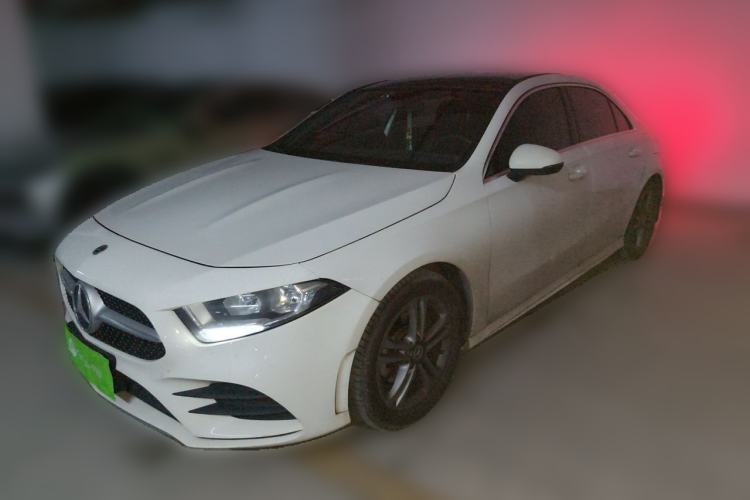 Used Mercedes-Benz A-Class 2022 A 180 L Sport Sedan Guazi used car, China used car export, Used car for sale, Used Mercedes-Benz cars, Cheapest cars for sale