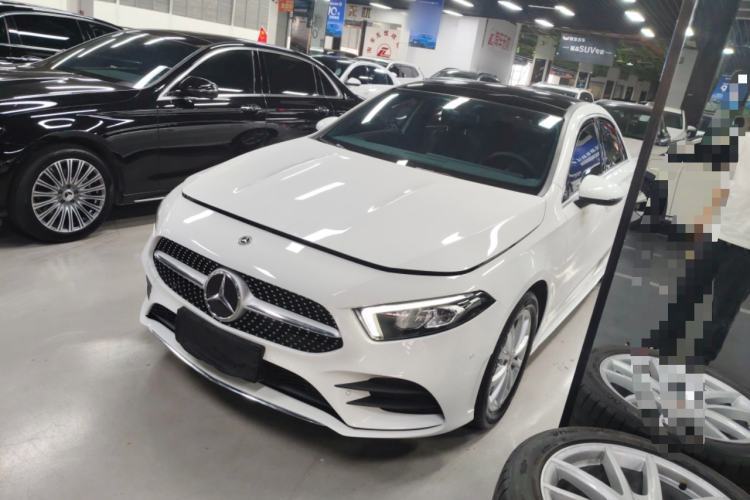 Used Mercedes-Benz A-Class 2022 Restyled A 200 L Sport Sedan Fashion Version Guazi used car, China used car export, Used car for sale, Used  cars, Cheapest cars for sale