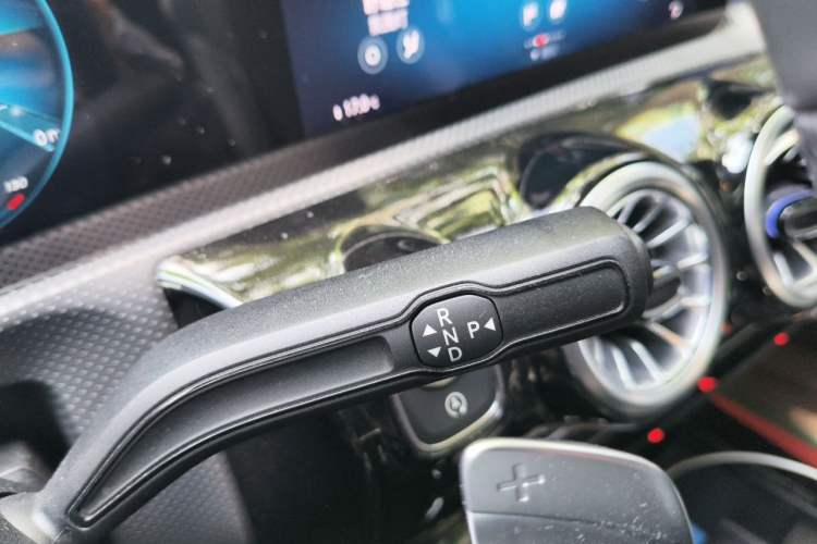 Used Mercedes-Benz A-Class 2022 A 200 L Sport Sedan Fashion Model Gear Lever