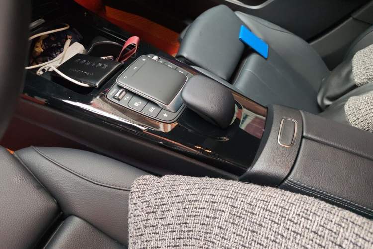 Used Mercedes-Benz A-Class 2022 Restyled A 200 L Sport Sedan Dynamic Version Gear Lever