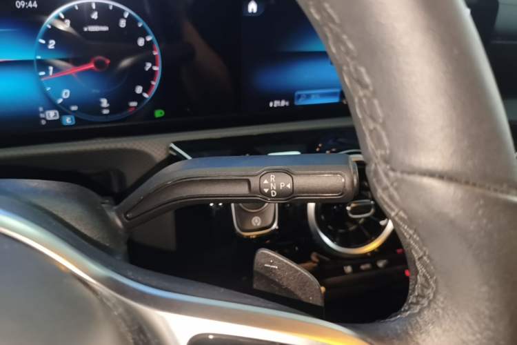 Used Mercedes-Benz A-Class 2022 A 200 L Sport Sedan Dynamic Model Gear Lever