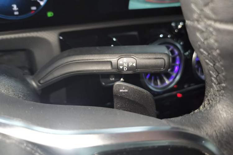 Used Mercedes-Benz A-Class 2022 Restyled A 180 L Sport Sedan Gear Lever