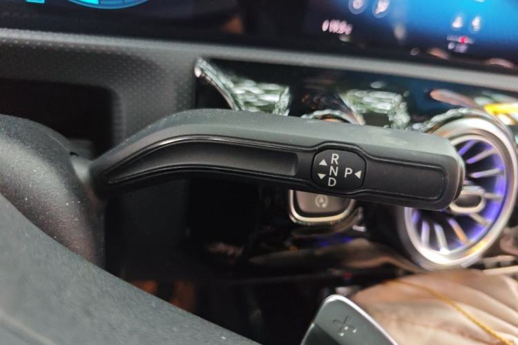 Used Mercedes-Benz A-Class 2022 A 200 L Sport Sedan Fashion Model Gear Lever