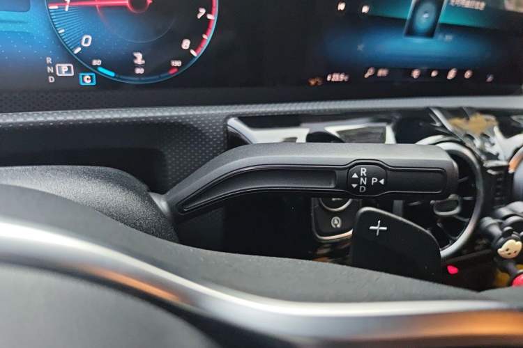 Used Mercedes-Benz A-Class 2022 Restyled A 180 L Sport Sedan Gear Lever
