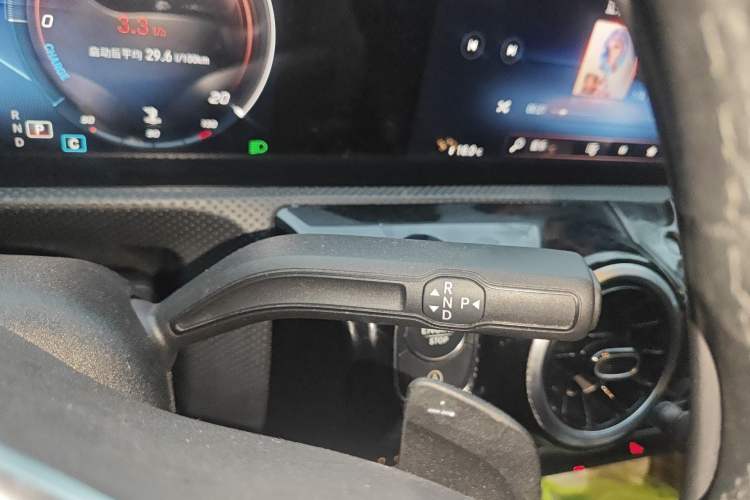 Used Mercedes-Benz A-Class 2022 A 200 L Sport Sedan Dynamic Model Gear Lever