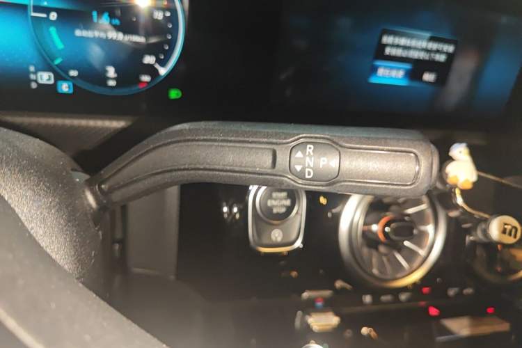 Used Mercedes-Benz A-Class 2022 A 200 L Sport Sedan Fashion Model Gear Lever