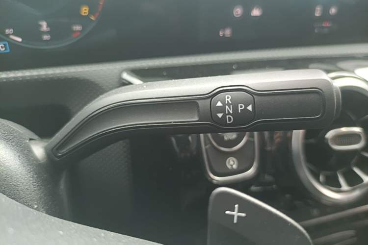 Used Mercedes-Benz A-Class 2022 Restyled A 180 L Sport Sedan Gear Lever