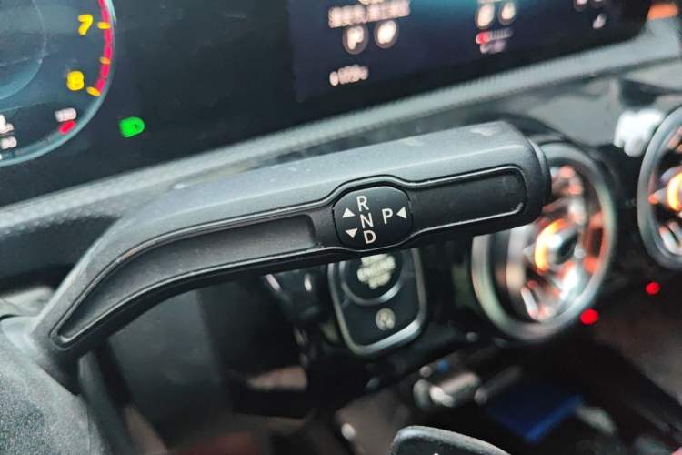 Used Mercedes-Benz A-Class 2022 Restyled A 200 L Sport Sedan Dynamic Version Gear Lever
